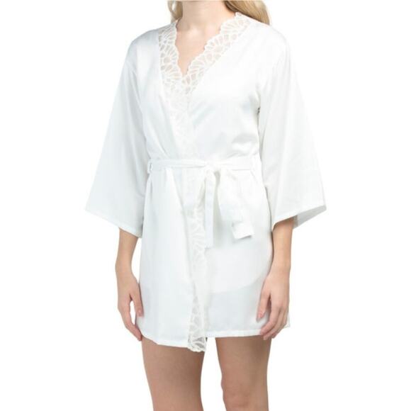 Natori White Lace Bridal 3/4 Sleeve Silky Feel Short Summer Comfy Robe - Picture 6 of 6